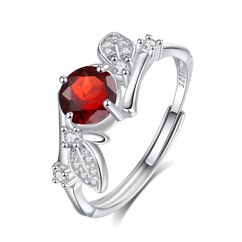 Natural stone ring for women s s925 pure silver non fading ring Popular high-end accessories on Xiaohongshu for women s fashion retro jewelry gifts
Natural stone ring for women s s925 pure silver non fading ring Popular high-end accessories on Xiaohongshu for women s fashion retro jewelry gifts