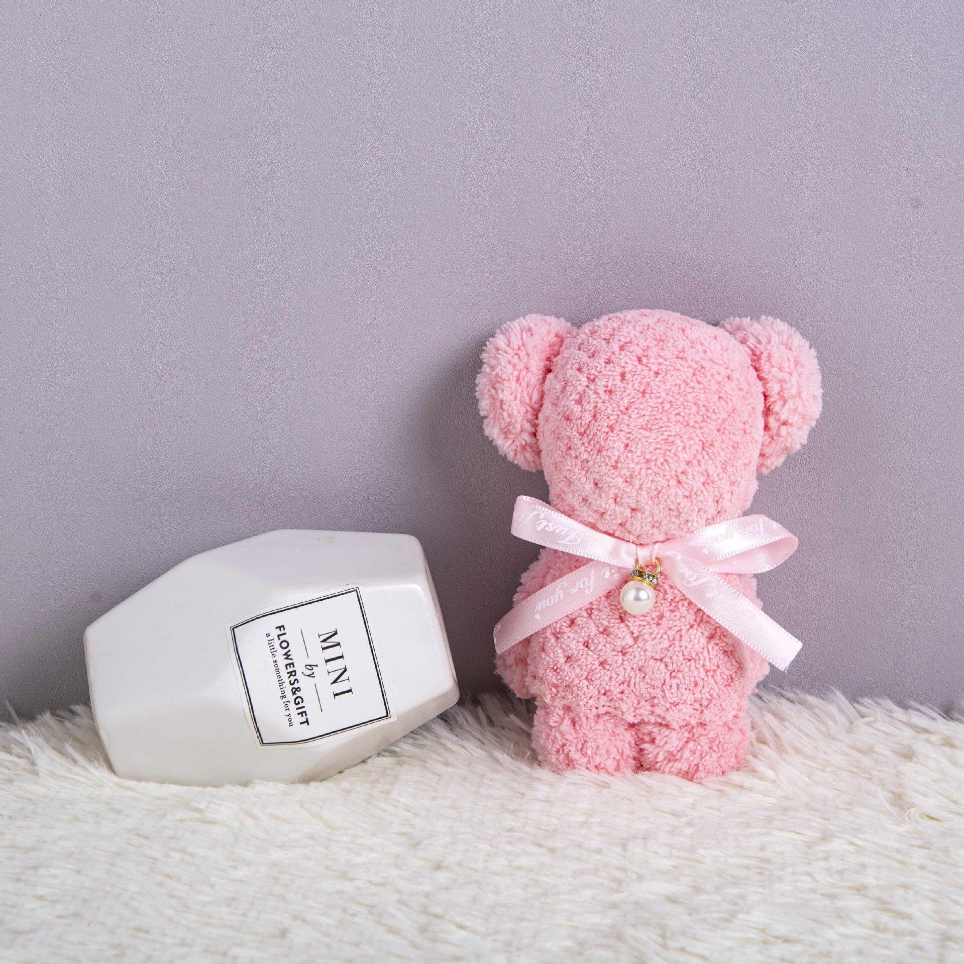 1 шт., милое коралловое бархатное полотенце с изображением медведя, квадратное полотенце для праздника, дня рождения, свадьбы, дня Святого Валентина, сувенир, подарок, бытовая тряпка для мытья посуды
1 шт., милое коралловое бархатное полотенце с изображением медведя, квадратное полотенце для праздника, дня рождения, свадьбы, дня Святого Валентина, сувенир, подарок, бытовая тряпка для мытья посуды