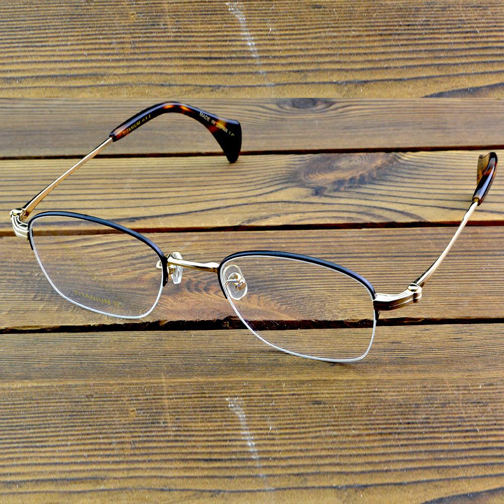 Half-Rim Titanium Oval Optical Glasses Frame – Lightweight Metal Eyewear for Men and Women with Elegant Design
Half-Rim Titanium Oval Optical Glasses Frame – Lightweight Metal Eyewear for Men and Women with Elegant Design