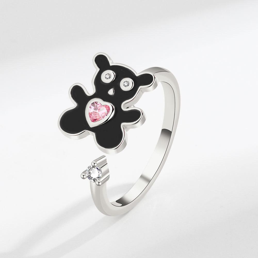 Charming Pink Diamond Bear Rotating Open Ring For Women Micro Paved Trendy Finger Band Jewelry opening adjustable біле золото кольору
Charming Pink Diamond Bear Rotating Open Ring For Women Micro Paved Trendy Finger Band Jewelry opening adjustable біле золото кольору