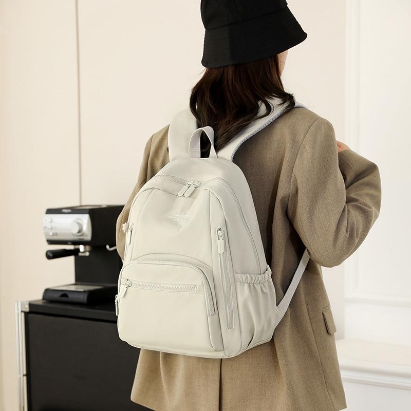 New 2025 Women s Leisure Commuter Travel Backpack Versatile Lightweight Large Capacity School Bag
New 2025 Women s Leisure Commuter Travel Backpack Versatile Lightweight Large Capacity School Bag