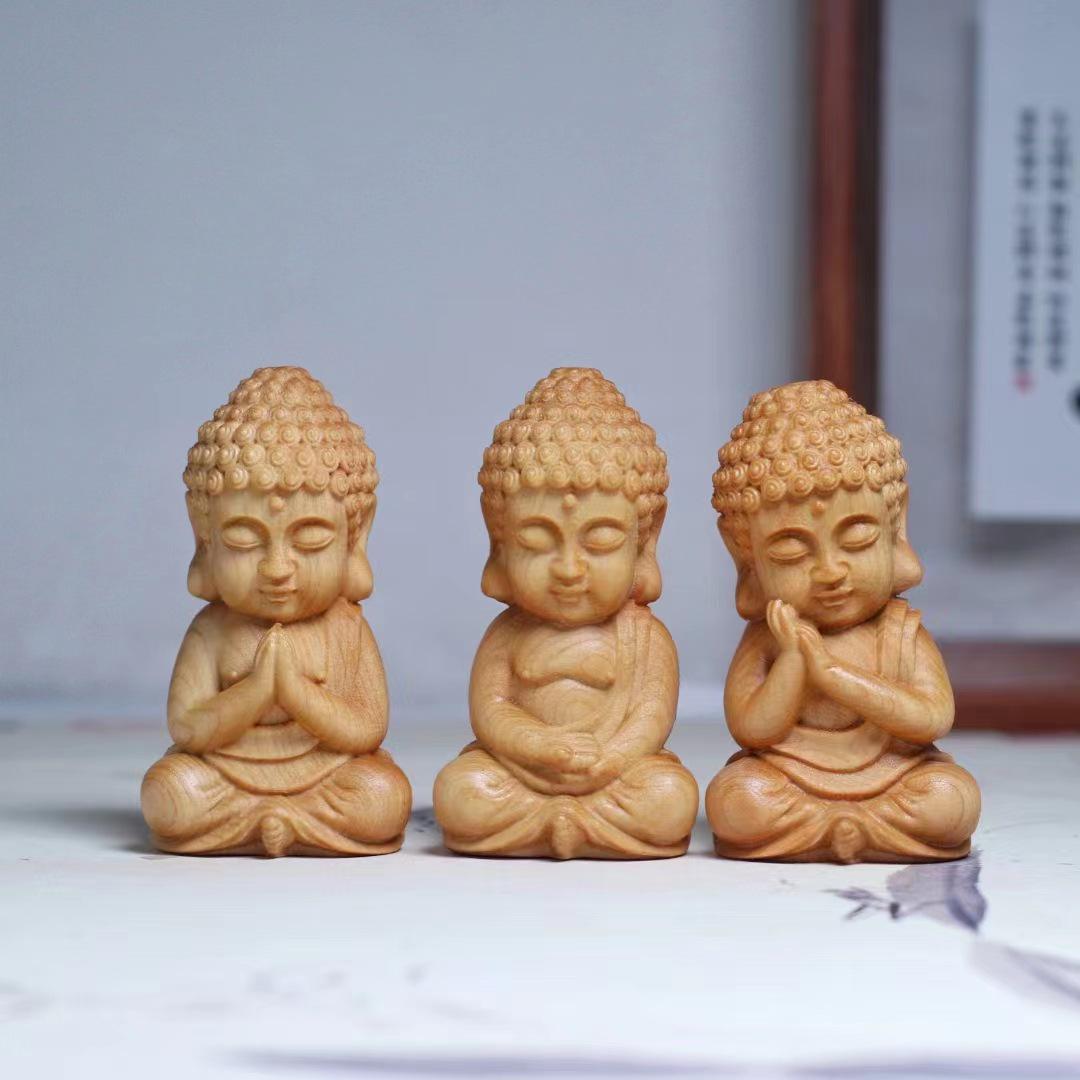 Q-version Buddha Wood Carving for Home Decor - Cliff Cypress Wood Little Monk Craft Ornament
Q-version Buddha Wood Carving for Home Decor - Cliff Cypress Wood Little Monk Craft Ornament