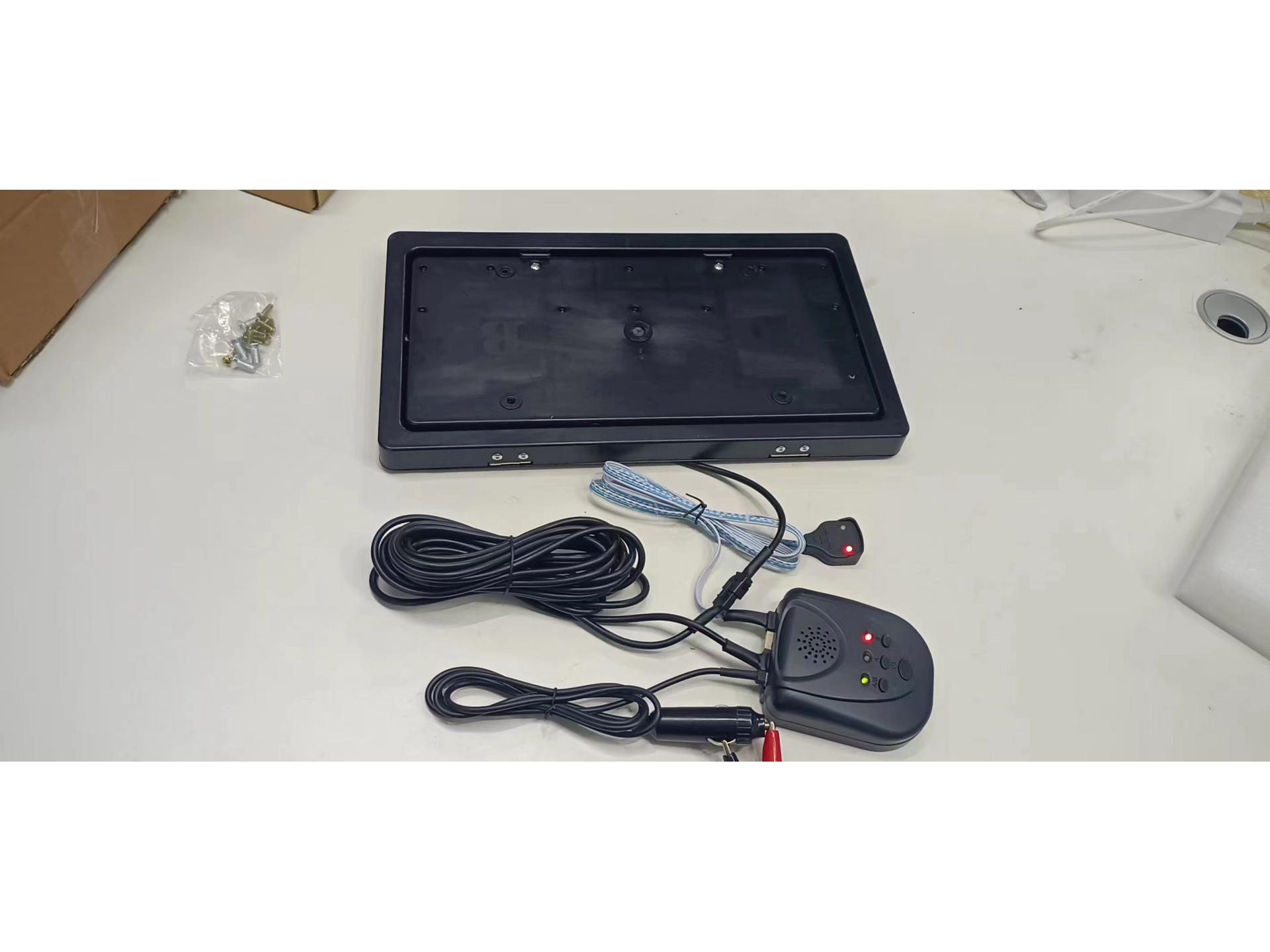 Двойной откидной электронный держатель номерного знака для электромобилей, стандарт США - североамериканская рама
Двойной откидной электронный держатель номерного знака для электромобилей, стандарт США - североамериканская рама