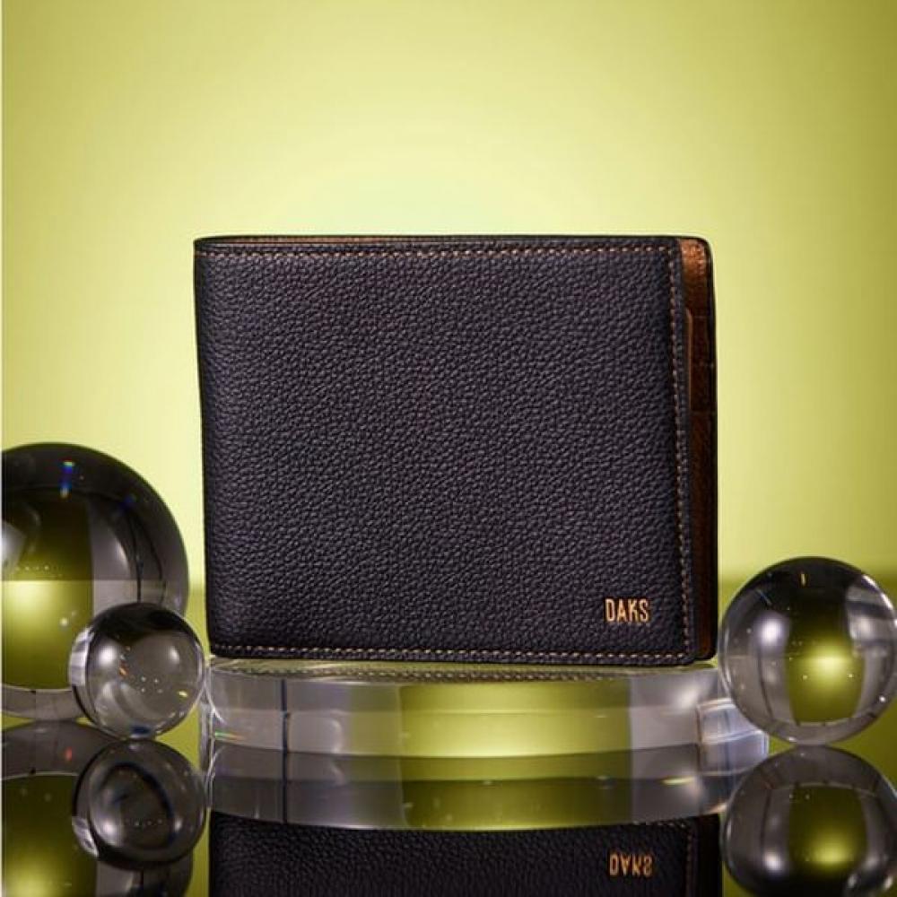 Daks Black Brown Combi Wallet Dbwa4e701bk Single option
Daks Black Brown Combi Wallet Dbwa4e701bk Single option