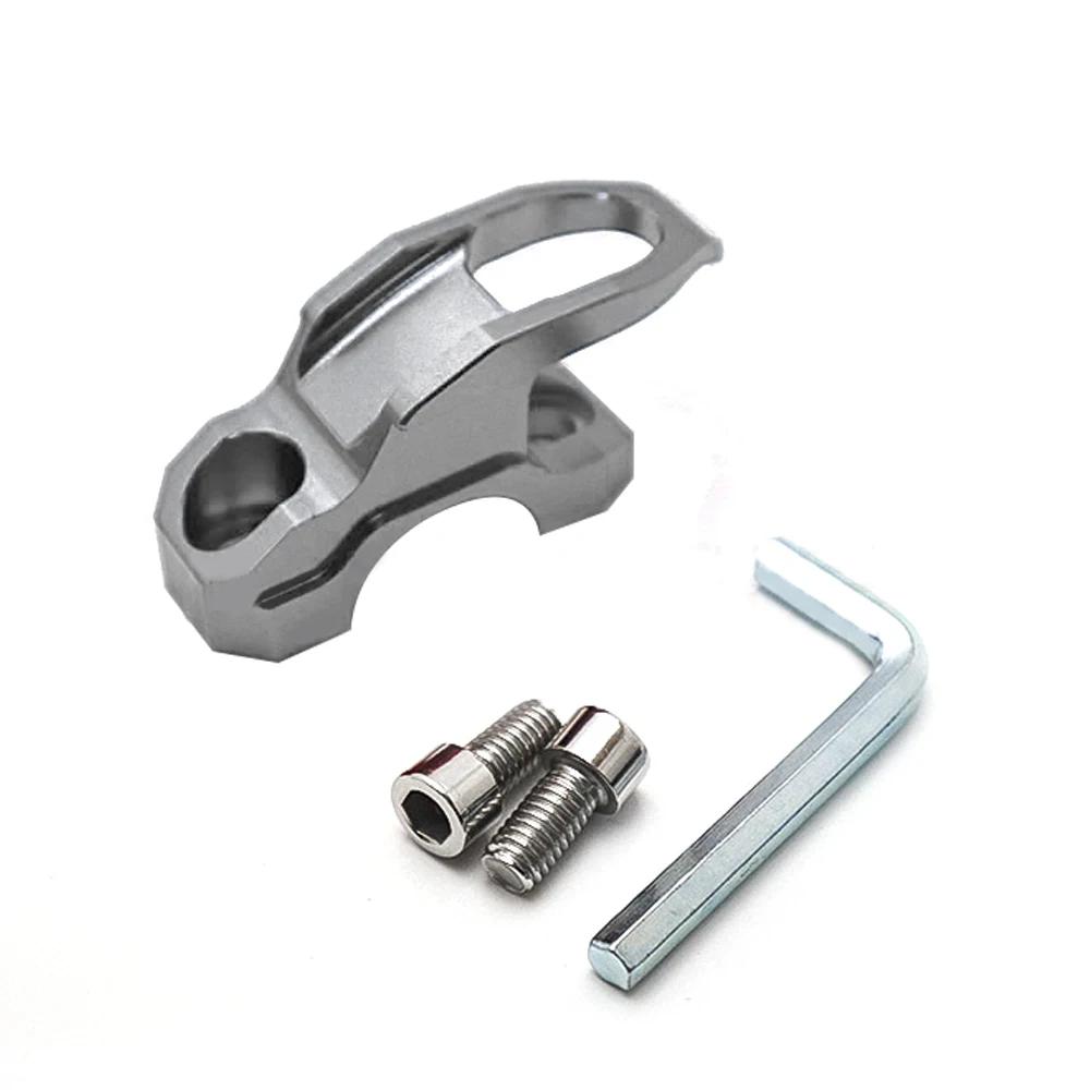 Модифицированный верхний боковой крючок для насоса из алюминиевого сплава, боковой крючок для шлема N1S, боковой крючок для насоса для электровелосипеда UQI U+B серый
Модифицированный верхний боковой крючок для насоса из алюминиевого сплава, боковой крючок для шлема N1S, боковой крючок для насоса для электровелосипеда UQI U+B серый