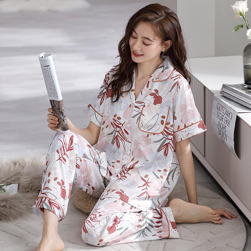 Pajamas Women s Summer Ice Silk Short Sleeve Trousers Women s Summer Thin New Year s Simulation Silk Loungewear Xxl recommended 70-80kg
Pajamas Women s Summer Ice Silk Short Sleeve Trousers Women s Summer Thin New Year s Simulation Silk Loungewear Xxl recommended 70-80kg