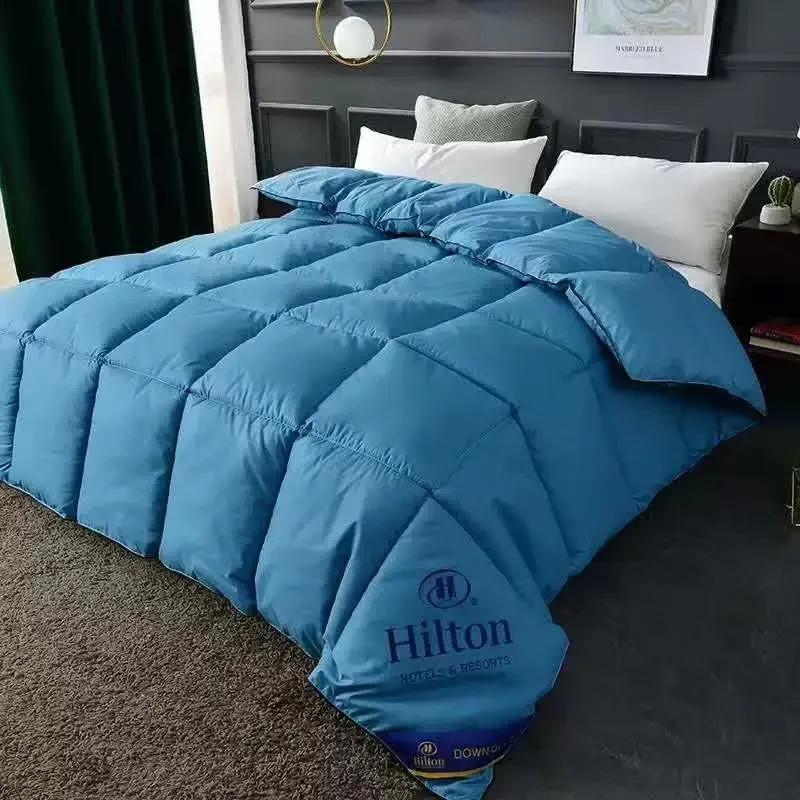 Warm Feather Velvet Comforter Hotel Four Seasons Quilt Single Bed Air-Conditioner Blanket Soft All-Season Sleep Home Bedding 1.5x2m синій
Warm Feather Velvet Comforter Hotel Four Seasons Quilt Single Bed Air-Conditioner Blanket Soft All-Season Sleep Home Bedding 1.5x2m синій