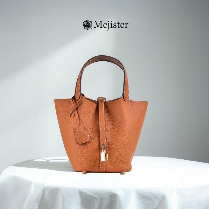 Сумка-корзина для овощей Женская сумочка Маленькая сумка для переноски Сумка-ведро Натуральная кожа Высокий класс Нишевая Мамина сумка Летняя Натуральная кожа Golden Brown
Сумка-корзина для овощей Женская сумочка Маленькая сумка для переноски Сумка-ведро Натуральная кожа Высокий класс Нишевая Мамина сумка Летняя Натуральная кожа Golden Brown