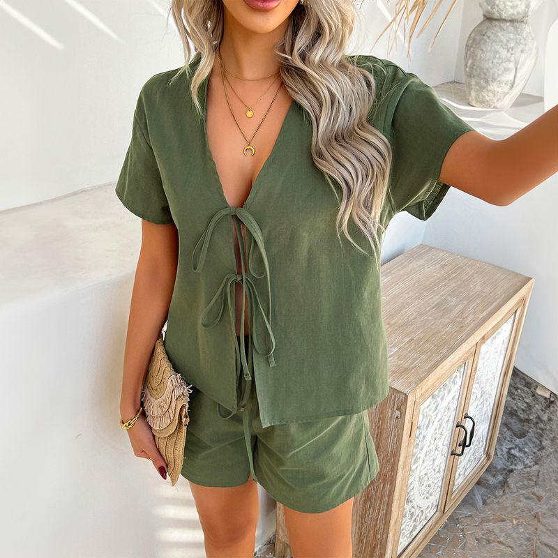 Strap up V-neck Top and Shorts Set Tied V-neck Tops Pure Color Shorts Suit Army Green L
Strap up V-neck Top and Shorts Set Tied V-neck Tops Pure Color Shorts Suit Army Green L