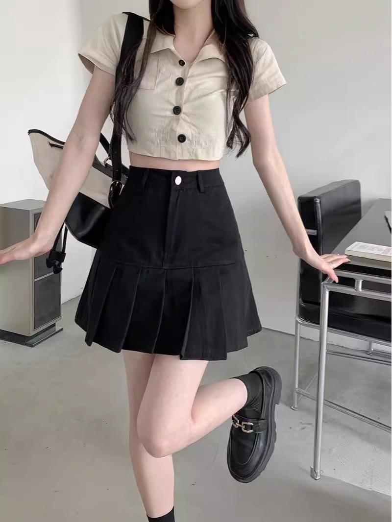 High-Waisted Black Pleated A-Line Skirt for Women - Summer 2024, Slimming & Anti-Exposure Design. 3XL
High-Waisted Black Pleated A-Line Skirt for Women - Summer 2024, Slimming & Anti-Exposure Design. 3XL