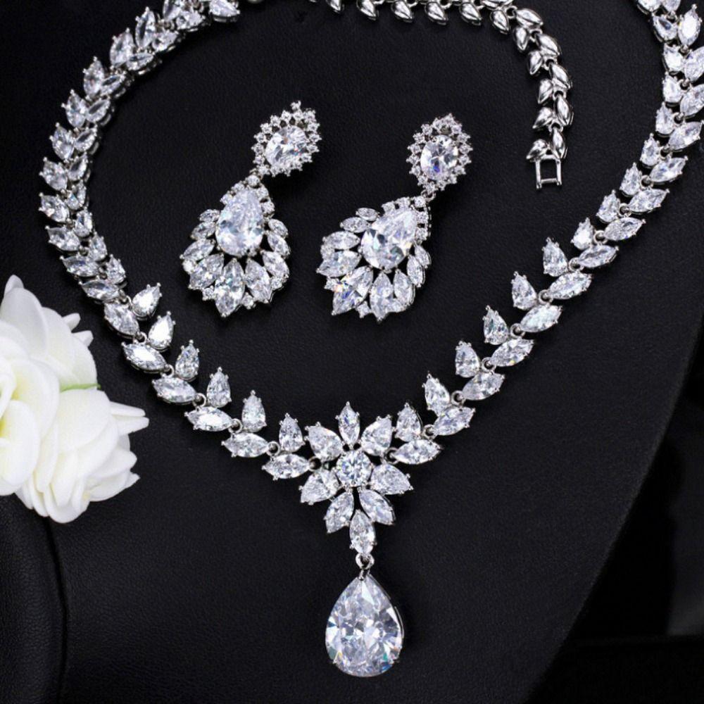 Teardrop Bridal Jewelry Set Rhinestone Crystal Choker Necklace Fashion Necklace Earring sets Prom
Teardrop Bridal Jewelry Set Rhinestone Crystal Choker Necklace Fashion Necklace Earring sets Prom