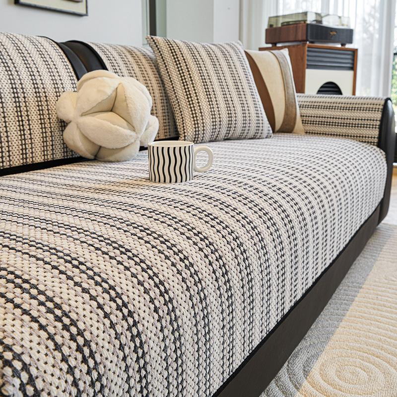 Cotton and Linen Sofa Cover Cloth with French Stripes Anti Slip Comfortable and Breathable Sofa Cushion Suitable for All Seasons 70x70cm сірий
Cotton and Linen Sofa Cover Cloth with French Stripes Anti Slip Comfortable and Breathable Sofa Cushion Suitable for All Seasons 70x70cm сірий