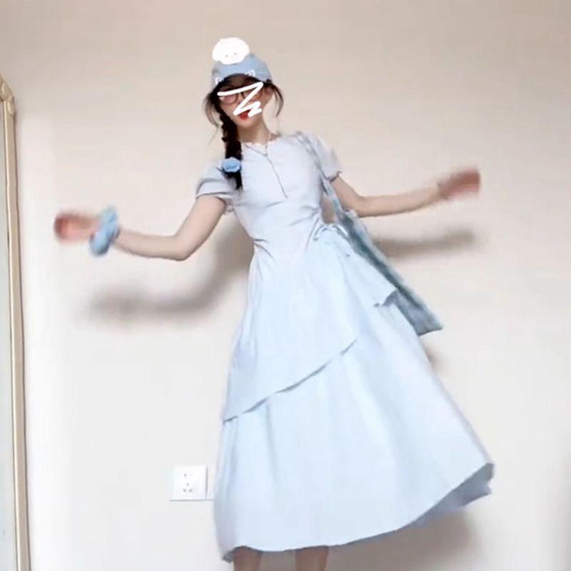 Elegant Summer 2026 Petite Ruched Tiered Blue Dress – Short-Sleeved, Slimming, High-End Design for Women Small светло-синий
Elegant Summer 2026 Petite Ruched Tiered Blue Dress – Short-Sleeved, Slimming, High-End Design for Women Small светло-синий