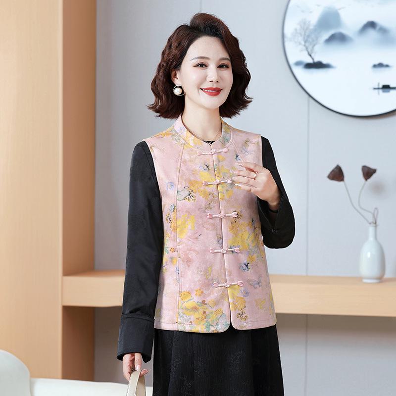 Stylish Spring & Autumn Sleeveless Vest for Middle-aged Women, with Black Inner Layer - Slimming & Versatile Outerwear 2XL (recommended for 52.5-60 kg) красный
Stylish Spring & Autumn Sleeveless Vest for Middle-aged Women, with Black Inner Layer - Slimming & Versatile Outerwear 2XL (recommended for 52.5-60 kg) красный