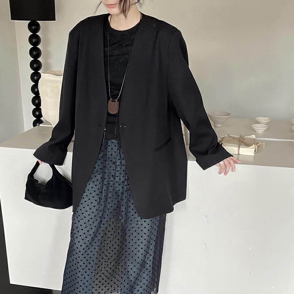 Chic Korean Autumn Solid Color V Neck Single Breasted Suit Jacket Relaxed Fit Simple Versatile Outerwear M
Chic Korean Autumn Solid Color V Neck Single Breasted Suit Jacket Relaxed Fit Simple Versatile Outerwear M