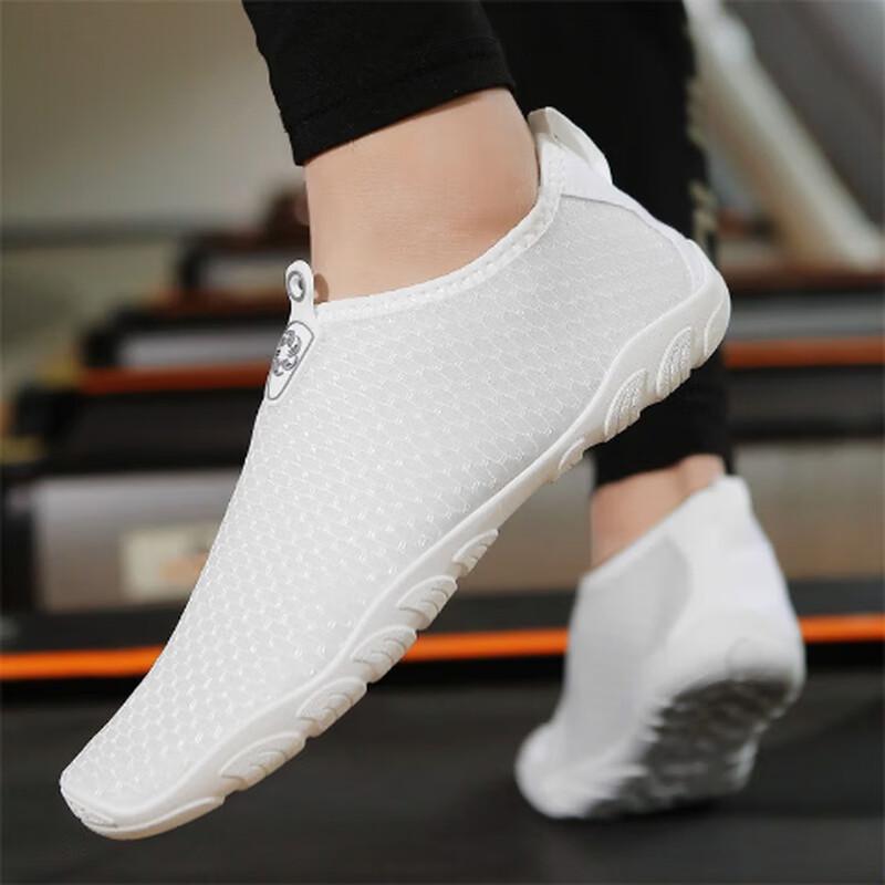 Mussel Multi-Sport Water Shoes
Mussel Multi-Sport Water Shoes