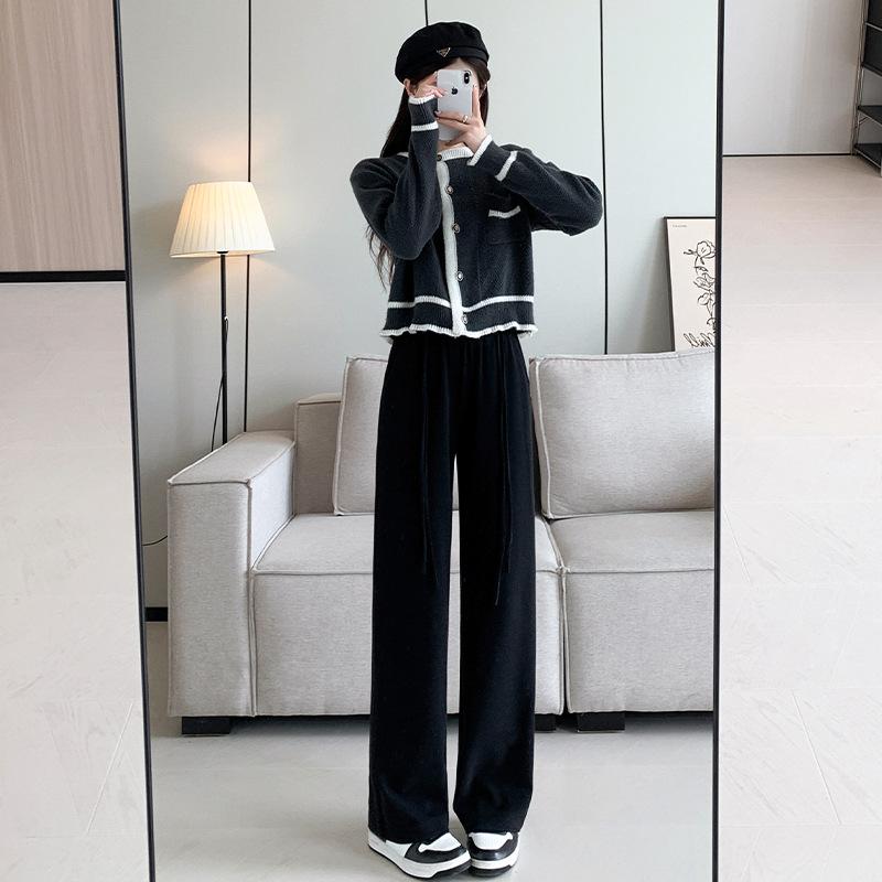 Anti-cashmere wide-leg pants women s autumn and winter new high-waisted loose and thin casual straight mopping long pants S чёрный
Anti-cashmere wide-leg pants women s autumn and winter new high-waisted loose and thin casual straight mopping long pants S чёрный