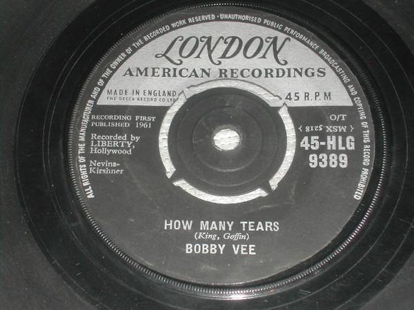 7-дюймовая пластинка БОББИ ВИ - Сколько слез / Детское личико 45HLG9389 London Records, 1961 Великобритания Рок Б/У
7-дюймовая пластинка БОББИ ВИ - Сколько слез / Детское личико 45HLG9389 London Records, 1961 Великобритания Рок Б/У