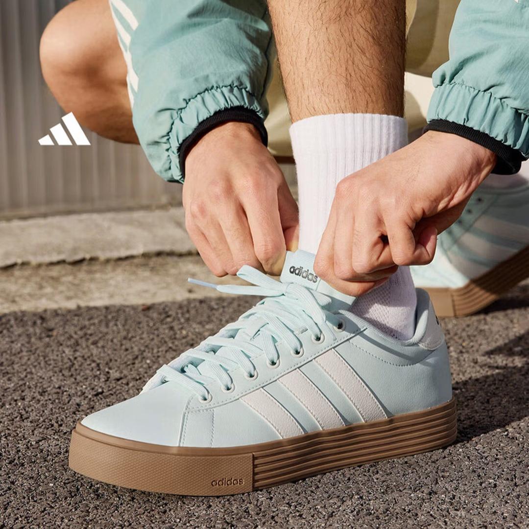 Универсальные ретро-кеды Adidas DAILY 4.0 для мужчин и женщин Номер модели KH5747 36 синий
Универсальные ретро-кеды Adidas DAILY 4.0 для мужчин и женщин Номер модели KH5747 36 синий