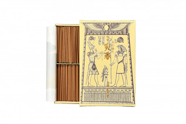 Tennendo Mini Frankincense Sticks, Loosely Packed, Refreshing Citrus Scent, Ideal for Purification, Meditation, and Yoga, 7cm Sticks, Approx. 150g
Tennendo Mini Frankincense Sticks, Loosely Packed, Refreshing Citrus Scent, Ideal for Purification, Meditation, and Yoga, 7cm Sticks, Approx. 150g