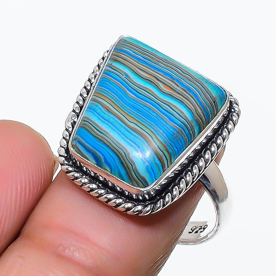 Rainbow Calsilica Gemstone 925 Sterling Silver Jewelry Ring Size 7.5 SU-10499
Rainbow Calsilica Gemstone 925 Sterling Silver Jewelry Ring Size 7.5 SU-10499