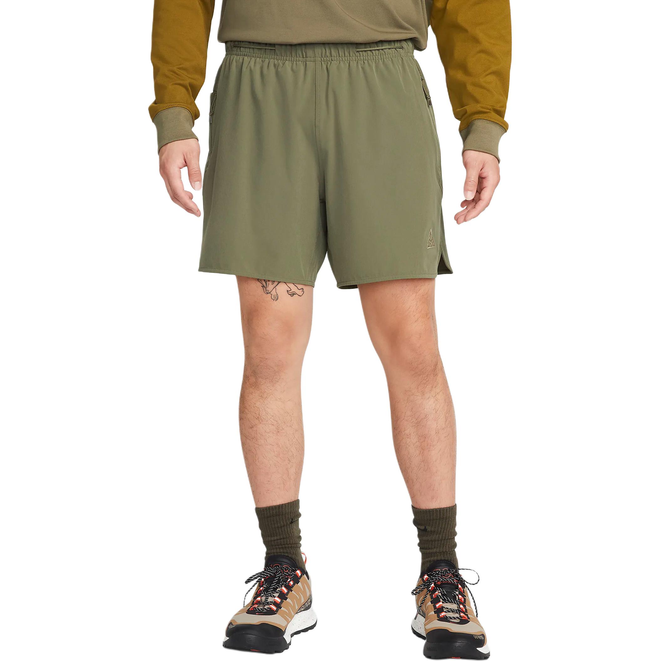 New Nike Sports Shorts Men Green DN3956-222 XXL
New Nike Sports Shorts Men Green DN3956-222 XXL