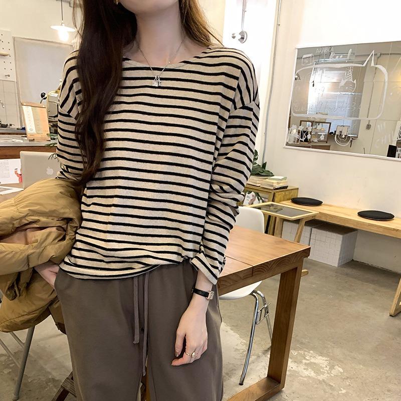Striped Loose Inner Layer Can Be Worn Outside the Bottoming Shirt Women s New Niche Design Long-sleeved T-shirt Top Trend XL чорний
Striped Loose Inner Layer Can Be Worn Outside the Bottoming Shirt Women s New Niche Design Long-sleeved T-shirt Top Trend XL чорний