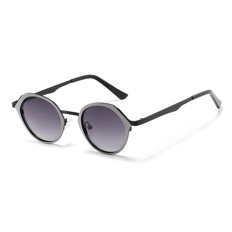 New Fashion Ultra-light Metal Polarized Women Sunglasses High-end Travel Driving UV400 Men Sunglasses Custom Prescription Lenses as picture
New Fashion Ultra-light Metal Polarized Women Sunglasses High-end Travel Driving UV400 Men Sunglasses Custom Prescription Lenses as picture