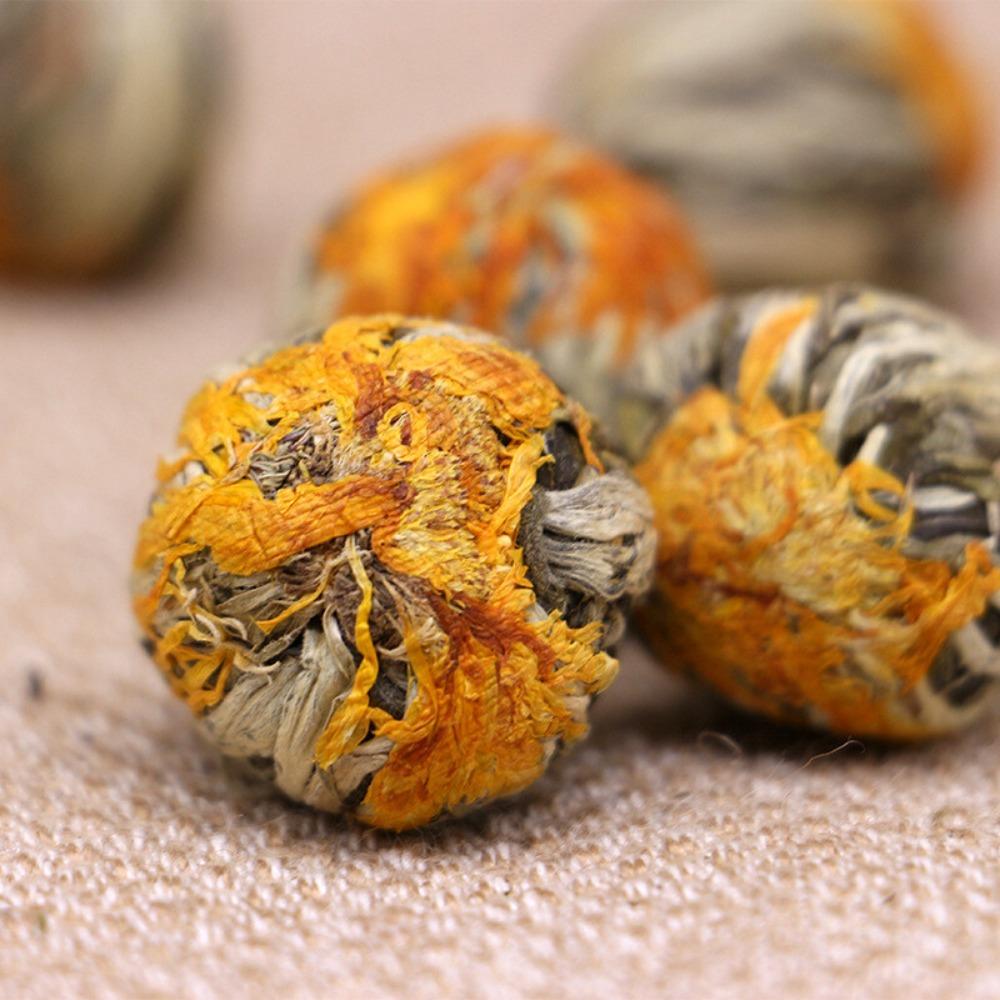 Fuding White Tea 500g Marigold Flowers Slimming Herbal Brew
Fuding White Tea 500g Marigold Flowers Slimming Herbal Brew