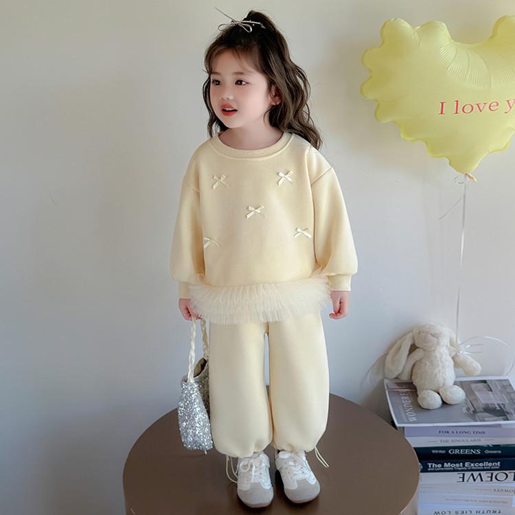 Meng Tang Tang Spring Children s Lace Two-Piece Set: Baby Girl Bowknot Hoodie & Cute Candy Colors 90 cm жовтий
Meng Tang Tang Spring Children s Lace Two-Piece Set: Baby Girl Bowknot Hoodie & Cute Candy Colors 90 cm жовтий