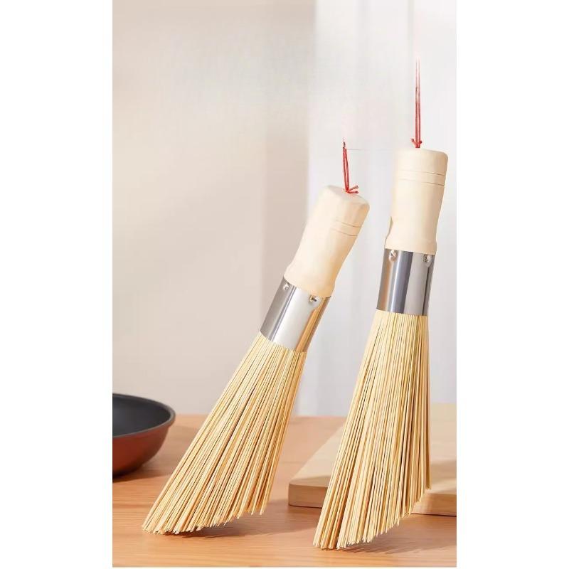 Старомодна бамбукова щітка для горщиків має скошений кінець, що полегшує чищення горщика, не пошкоджуючи щітку. 2. Put
Старомодна бамбукова щітка для горщиків має скошений кінець, що полегшує чищення горщика, не пошкоджуючи щітку. 2. Put