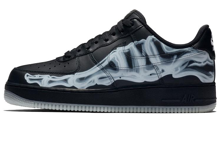 Nike Air Force 1 07 Qs Black Skeleton BQ7541-001 36.5
Nike Air Force 1 07 Qs Black Skeleton BQ7541-001 36.5