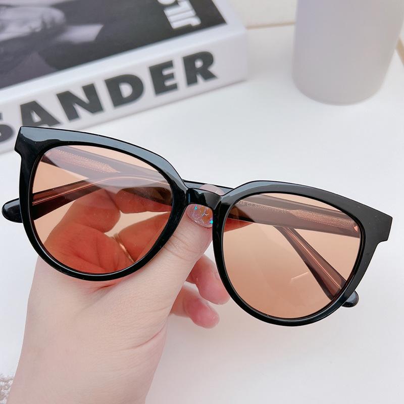Summer Women Sunglasses Sunglasses Outdoor Sun Uv Protection Style Street StyleA
Summer Women Sunglasses Sunglasses Outdoor Sun Uv Protection Style Street StyleA