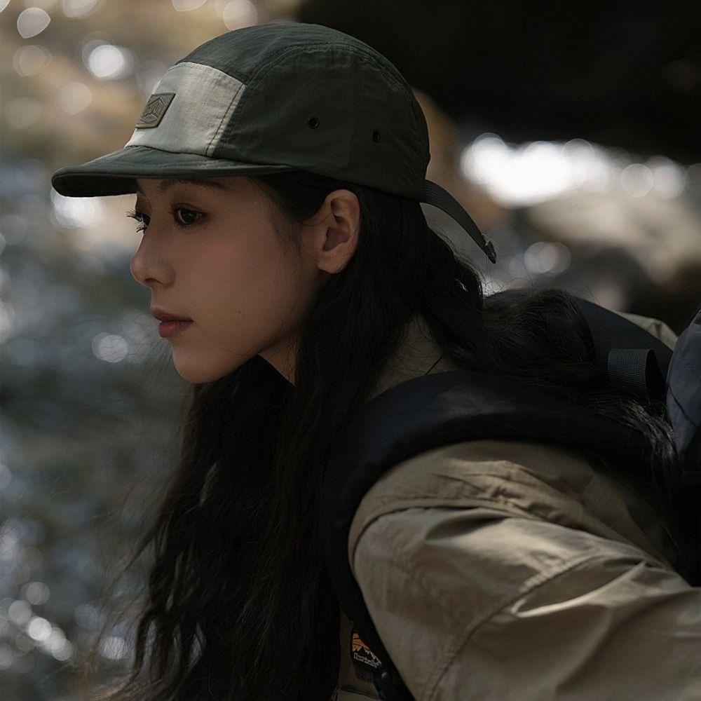 Breathable Baseball Cap Quick-drying Sunscreen Hat Outdoor Sun Hat for Men Women 
Breathable Baseball Cap Quick-drying Sunscreen Hat Outdoor Sun Hat for Men Women