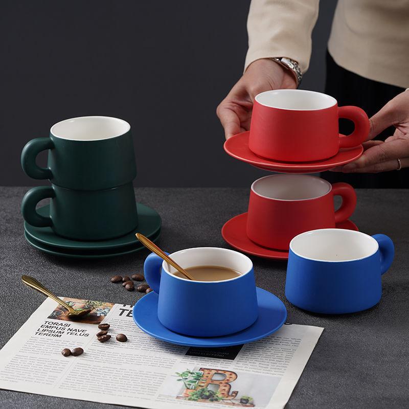 230ml Wide Base Delicate Ceramic Manual Coffee Cup Matte Glazed Light Luxury Coffee Cups Set Thick Handle Milk Tea Cup Red Cups 260nl
230ml Wide Base Delicate Ceramic Manual Coffee Cup Matte Glazed Light Luxury Coffee Cups Set Thick Handle Milk Tea Cup Red Cups 260nl