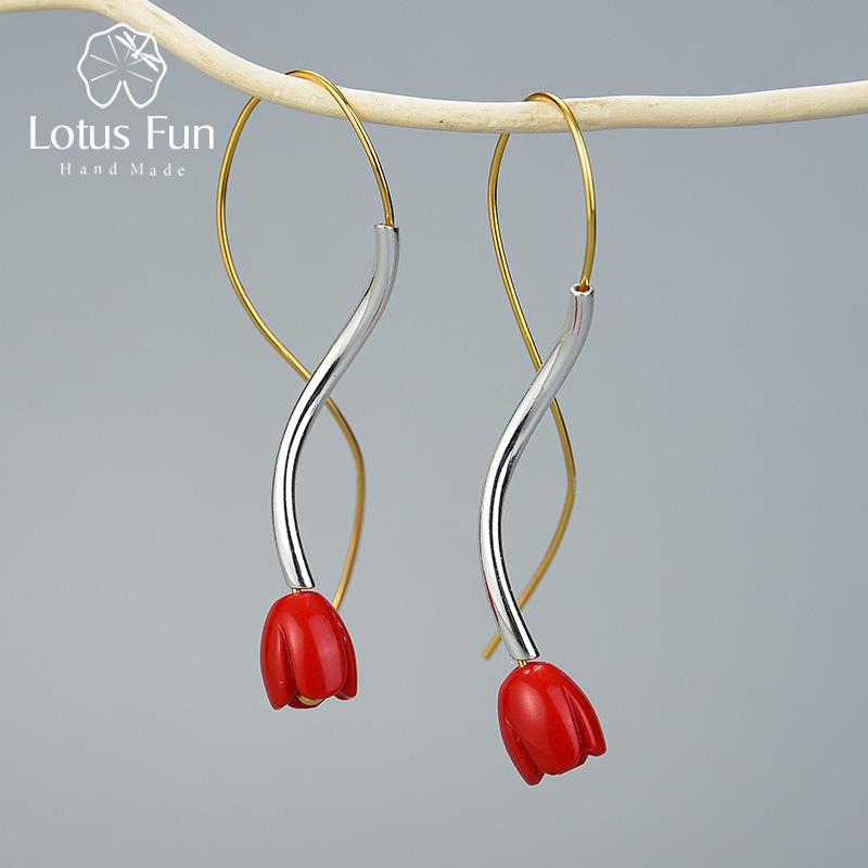 Lotus Fun из настоящего стерлингового серебра 925 пробы, дизайнерские ювелирные изделия ручной работы ручной работы в этническом стиле, висячие серьги с цветком красной розы для женщин, подарок
Lotus Fun из настоящего стерлингового серебра 925 пробы, дизайнерские ювелирные изделия ручной работы ручной работы в этническом стиле, висячие серьги с цветком красной розы для женщин, подарок