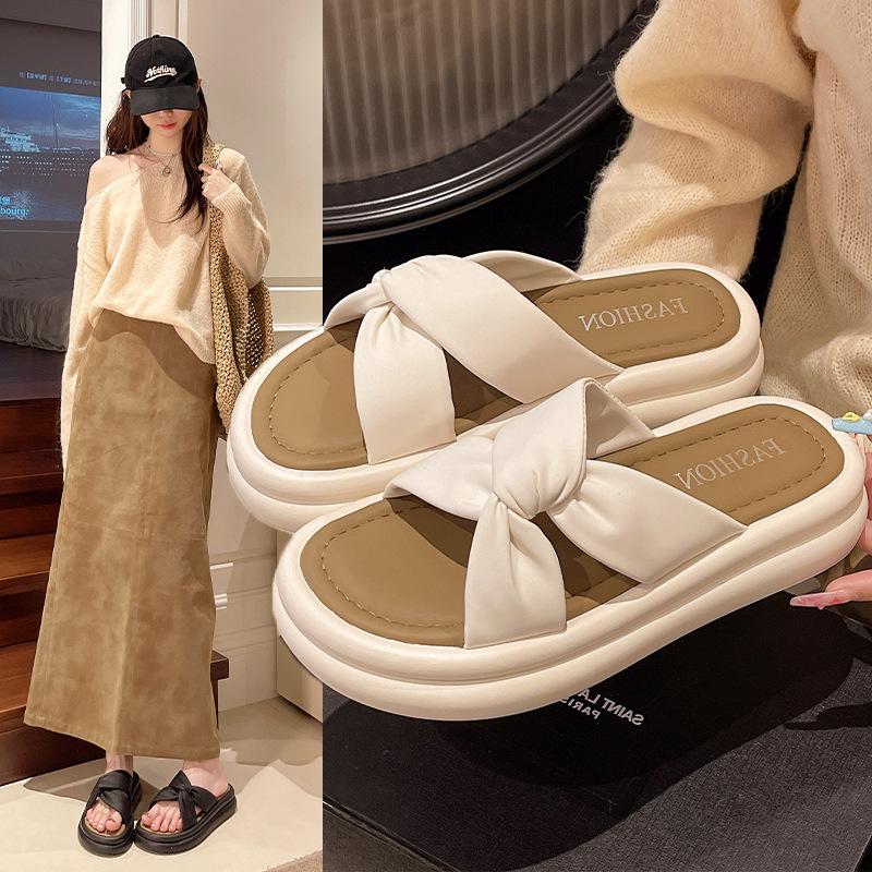 Internet celebrity muffin bottom platform slippers women s summer fashion cross 2025 wear cool slippers go out new beach slippers 40 коричневий
Internet celebrity muffin bottom platform slippers women s summer fashion cross 2025 wear cool slippers go out new beach slippers 40 коричневий
