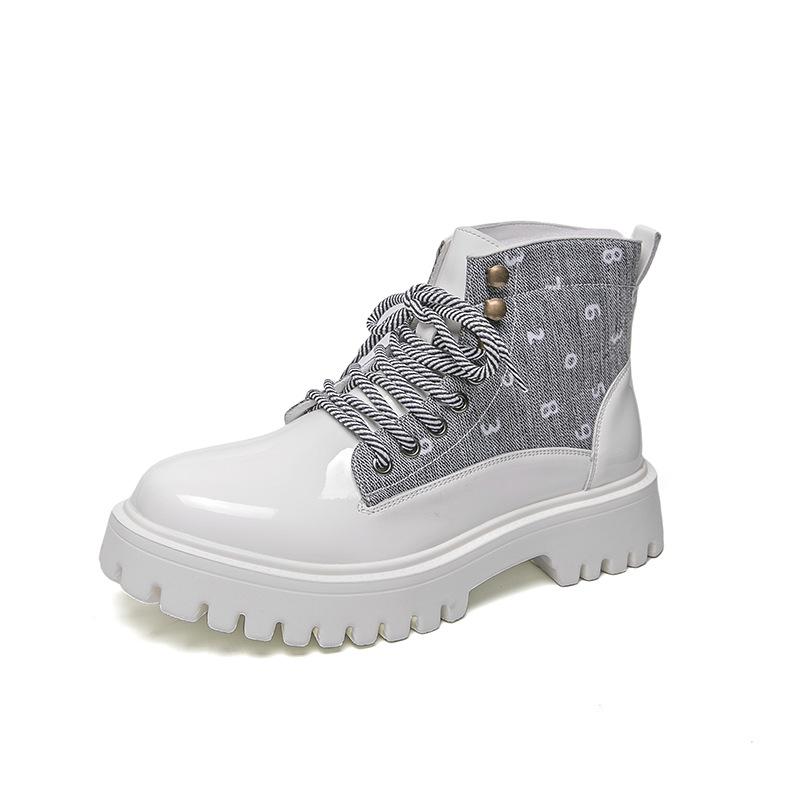 Ботинки Мартин большого размера, мужские кожаные туфли на светлой подошве, обувь с высоким верхом, внешнеторговые, новые кожаные ботинки осень-зима, с большой головой, на толстой подошве, мужские б 46 белый
Ботинки Мартин большого размера, мужские кожаные туфли на светлой подошве, обувь с высоким верхом, внешнеторговые, новые кожаные ботинки осень-зима, с большой головой, на толстой подошве, мужские б 46 белый