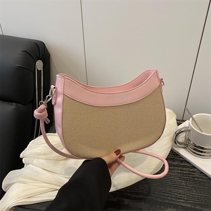 Сумка женская летняя 2025 года, новая ретро-сумка, простая, универсальная, премиум-фактурная, повседневная, подходящая по цвету, сумка через плечо розовый