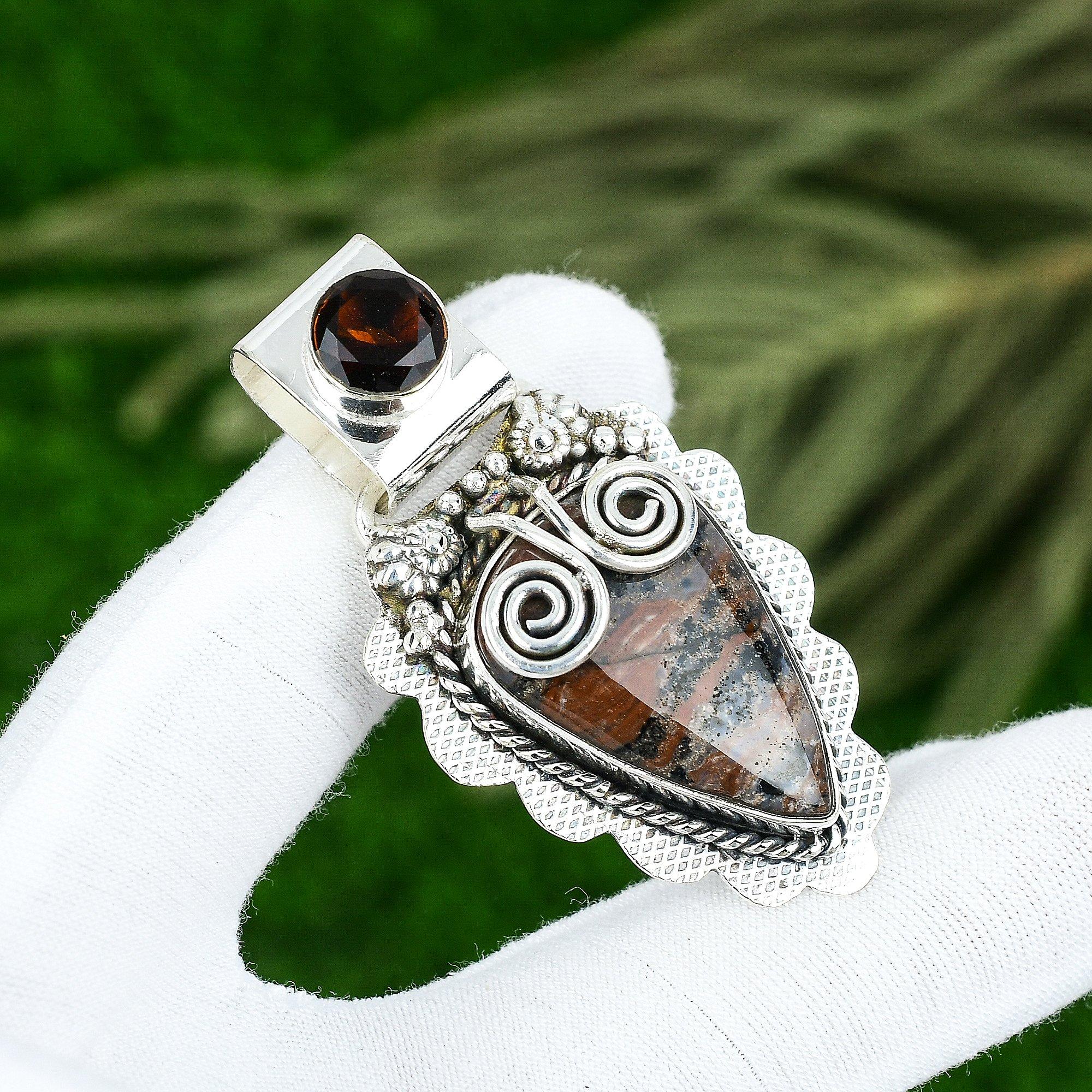 Natural Honey Dendrite Opal Gemstone 925 Sterling Silver Pendant For Girls
Natural Honey Dendrite Opal Gemstone 925 Sterling Silver Pendant For Girls