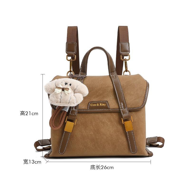 Yadan style backpack retro vegetable tanned leather messenger backpack women s autumn and winter briefcase
Yadan style backpack retro vegetable tanned leather messenger backpack women s autumn and winter briefcase