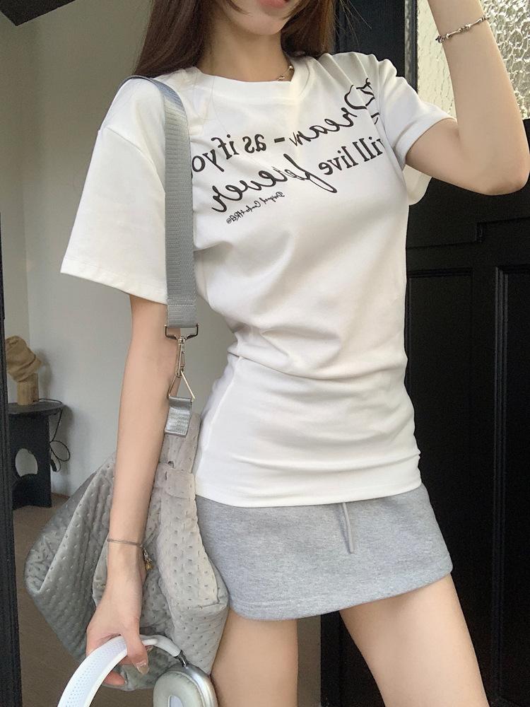 Chic waist and thin letter print short-sleeved T-shirt women s summer new casual versatile student top tide XL білий
Chic waist and thin letter print short-sleeved T-shirt women s summer new casual versatile student top tide XL білий
