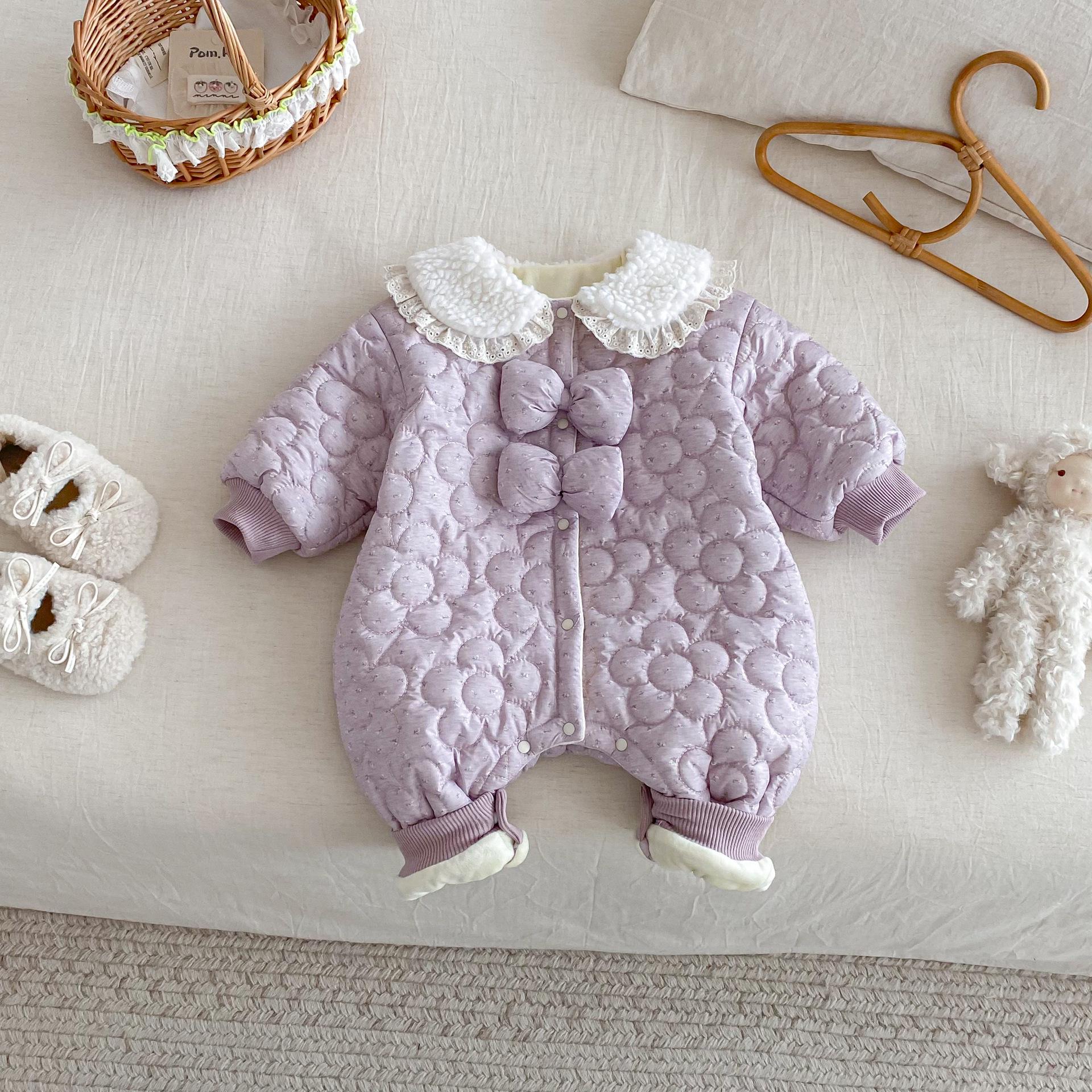 Cute Winter Floral Romper - Newborn Korean Style Padded Outfit 73 фіолетовий
Cute Winter Floral Romper - Newborn Korean Style Padded Outfit 73 фіолетовий