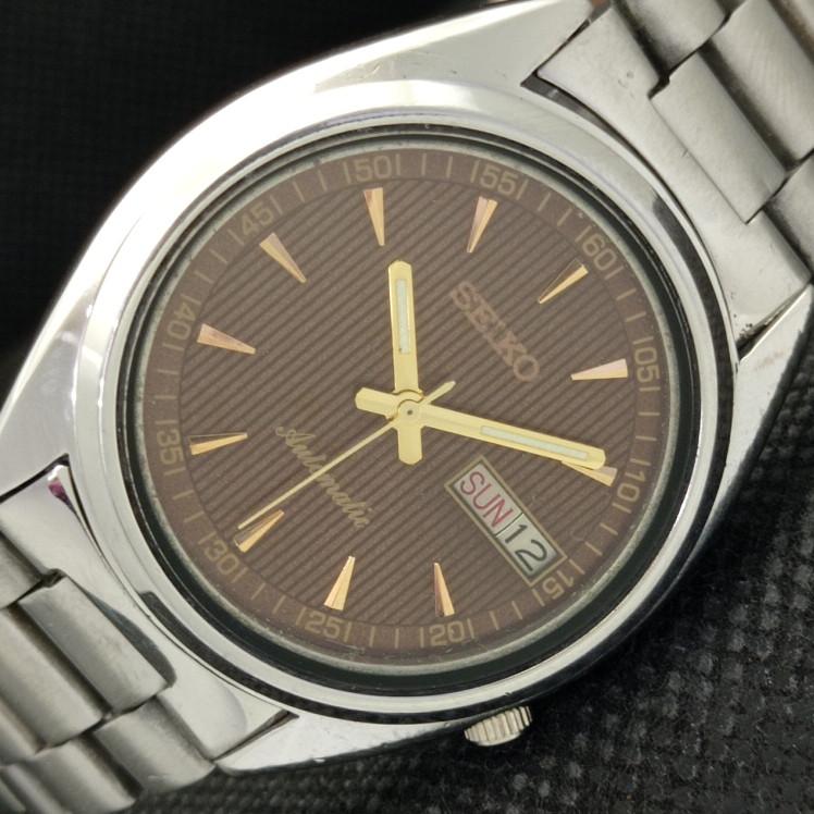 USED VINTAGE SEIKO 5 AUTO 7009A JAPAN MENS D/D BROWN WATCH 608c-a315450-9 SKU608c-a315450
USED VINTAGE SEIKO 5 AUTO 7009A JAPAN MENS D/D BROWN WATCH 608c-a315450-9 SKU608c-a315450