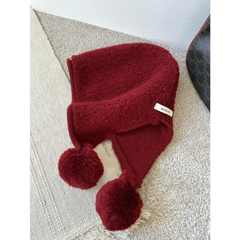 Autumn and Winter Warm Looped Wool Fur Ball Balakah Women s Face Showing Small Warm Knitted Hat One Size
Autumn and Winter Warm Looped Wool Fur Ball Balakah Women s Face Showing Small Warm Knitted Hat One Size