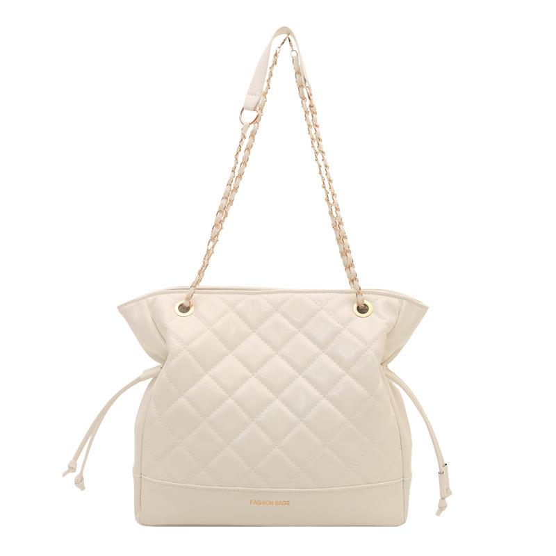 Rhombus embroidered thread chain tote bag women s spring new largecapacity fashionable commuter shoulder backpack білий
Rhombus embroidered thread chain tote bag women s spring new largecapacity fashionable commuter shoulder backpack білий