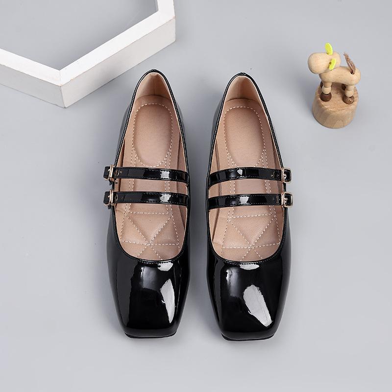 Модные женские туфли Мэри Джейн большого размера с квадратным носком, мягкой подошвой, модным ремешком с пряжкой, легкие, удобные, нескользящие, повседневные 35 чёрный
Модные женские туфли Мэри Джейн большого размера с квадратным носком, мягкой подошвой, модным ремешком с пряжкой, легкие, удобные, нескользящие, повседневные 35 чёрный