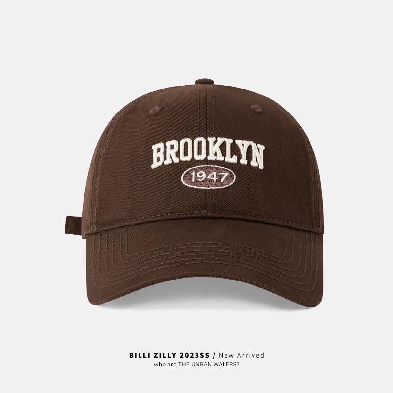 Classic Baseball Cap For Women Men With Wide Brim And Breathable Cotton For Outdoor Sun Protection
Classic Baseball Cap For Women Men With Wide Brim And Breathable Cotton For Outdoor Sun Protection