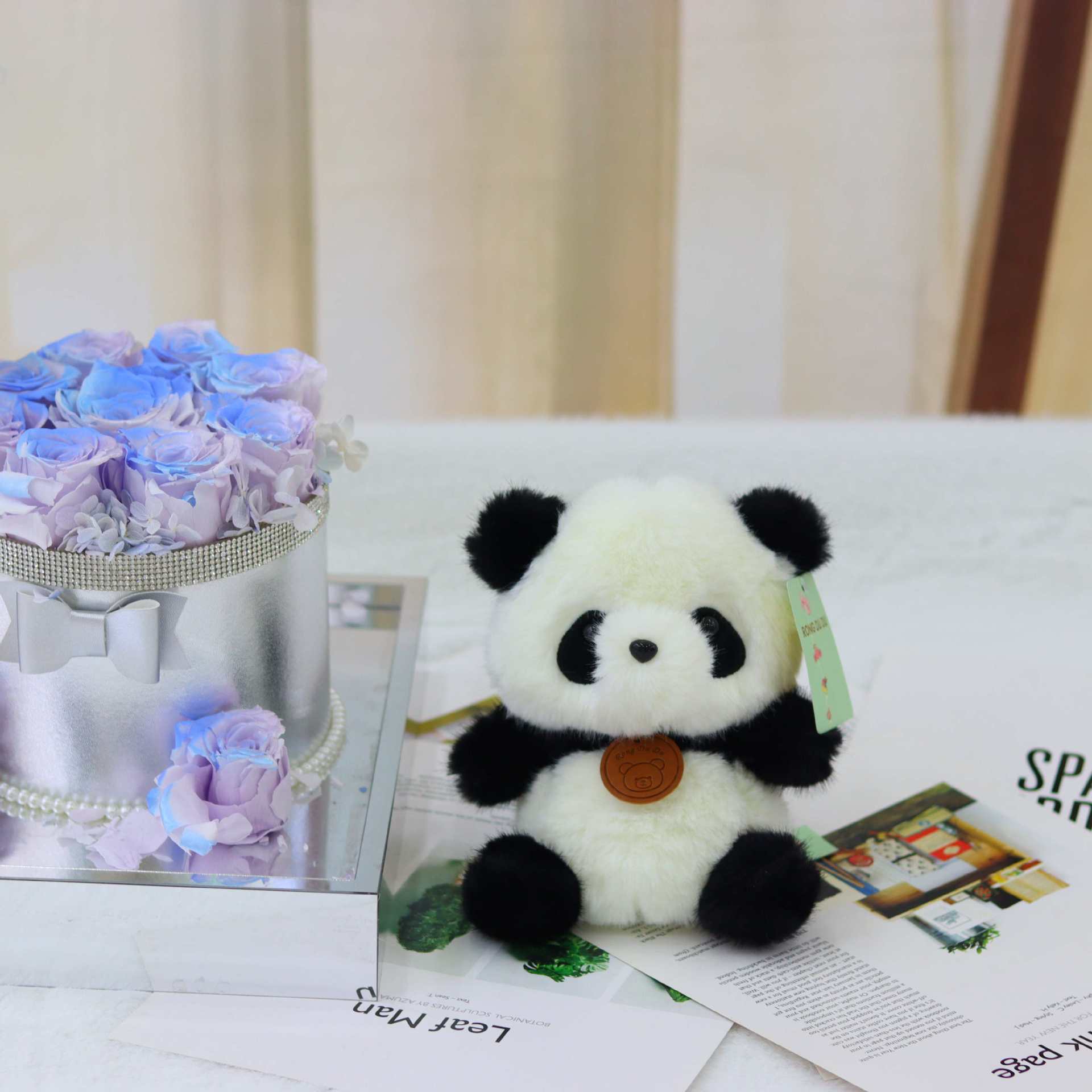 Милый маленький кукольный столик с тряпичной куклой, плюшевая игрушка, офисное украшение, кукла серии Лес темно-синий
Милый маленький кукольный столик с тряпичной куклой, плюшевая игрушка, офисное украшение, кукла серии Лес темно-синий