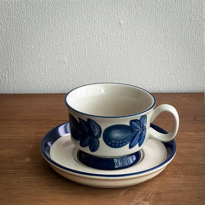 Retro high-end sea blue wasabi coffee cup with saucer set girls afternoon tea cup water cup high-value latte cup 220ml синій
Retro high-end sea blue wasabi coffee cup with saucer set girls afternoon tea cup water cup high-value latte cup 220ml синій